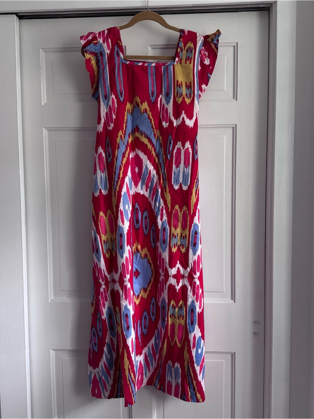 Le Bazar Coastal Maxi Dress With Pockets Red Multicolor Batik Print Size Small